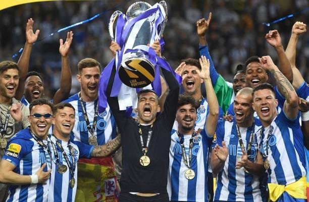 Discover the best football leagues for casual fans. Explore exciting matches, star players, and global competitions that define football in 2024.